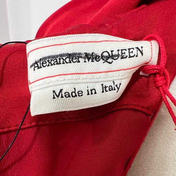 Alexander Mcqueen Burgundy Cape Effect Silk Mini Dress size:38(2-4)